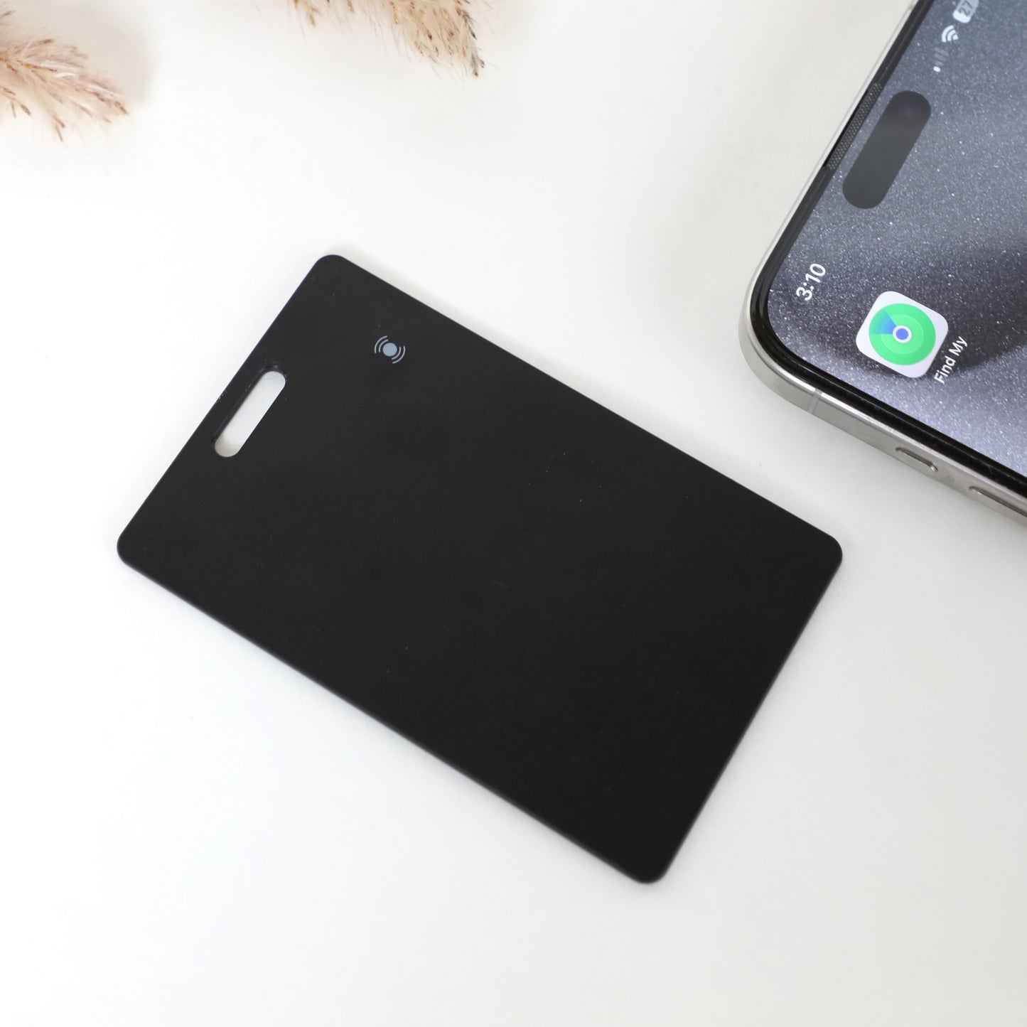 Smart Wallet Tracker Card - Ultra-Thin iOS Find My Compatible, Wireless Charging, Credit Card Sized SmartCard Tracker for Wallets and Passports
